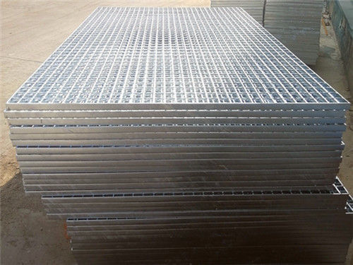 鍍鋅踏步板 鍍鋅踏步板